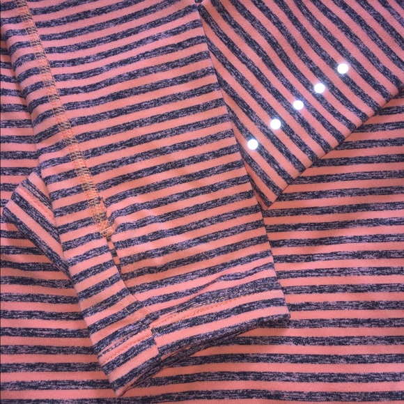 Nike Running Top - Picture 5 of 5